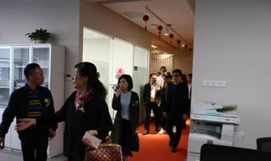 AG旗舰厅 (中国大陆) Apple Store
